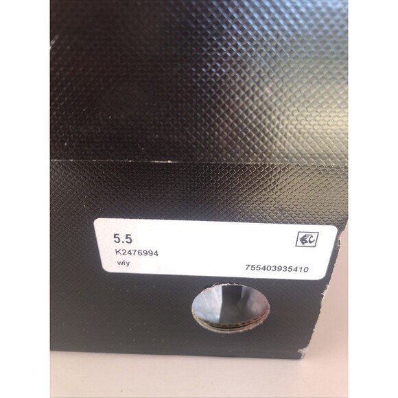 DKNY Juna Slip On Sneak Athletic Sneaker Sz 5.5 Yellow, White, & Metallic NEW!! - Picture 6 of 7